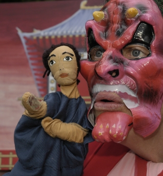 Momotaro confronts the Big Oni